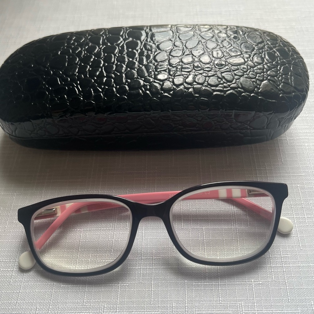 👓 Puma junior eyeglasses frame only + hard case